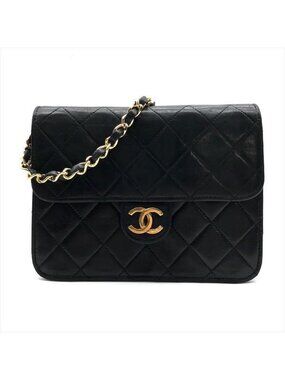 Chanel CC Logo Push Lock Lambskin Quilted Chain Shoulder Bag Black